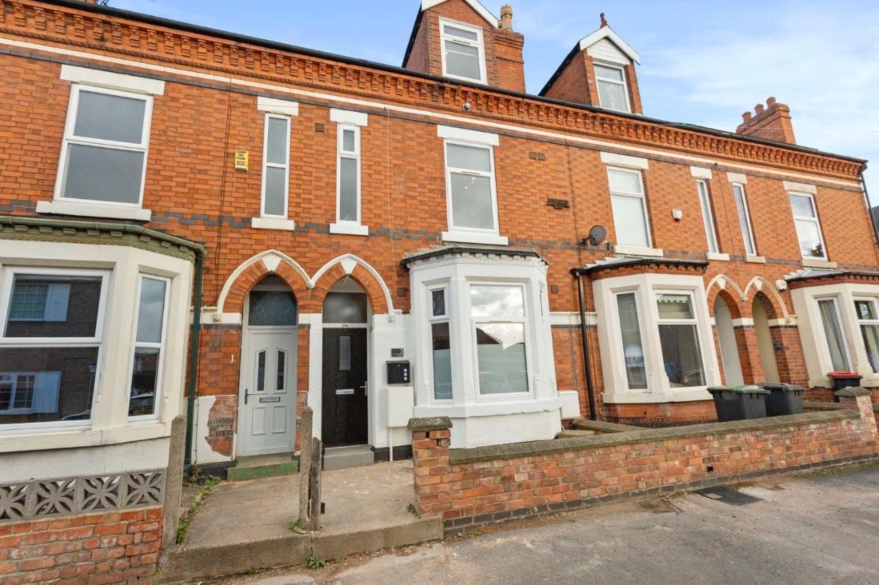 ✰Onpoint -Modern & Fresh Studio Apt Close To Centre - Convenient!✰ Apartment Beeston  Luaran gambar